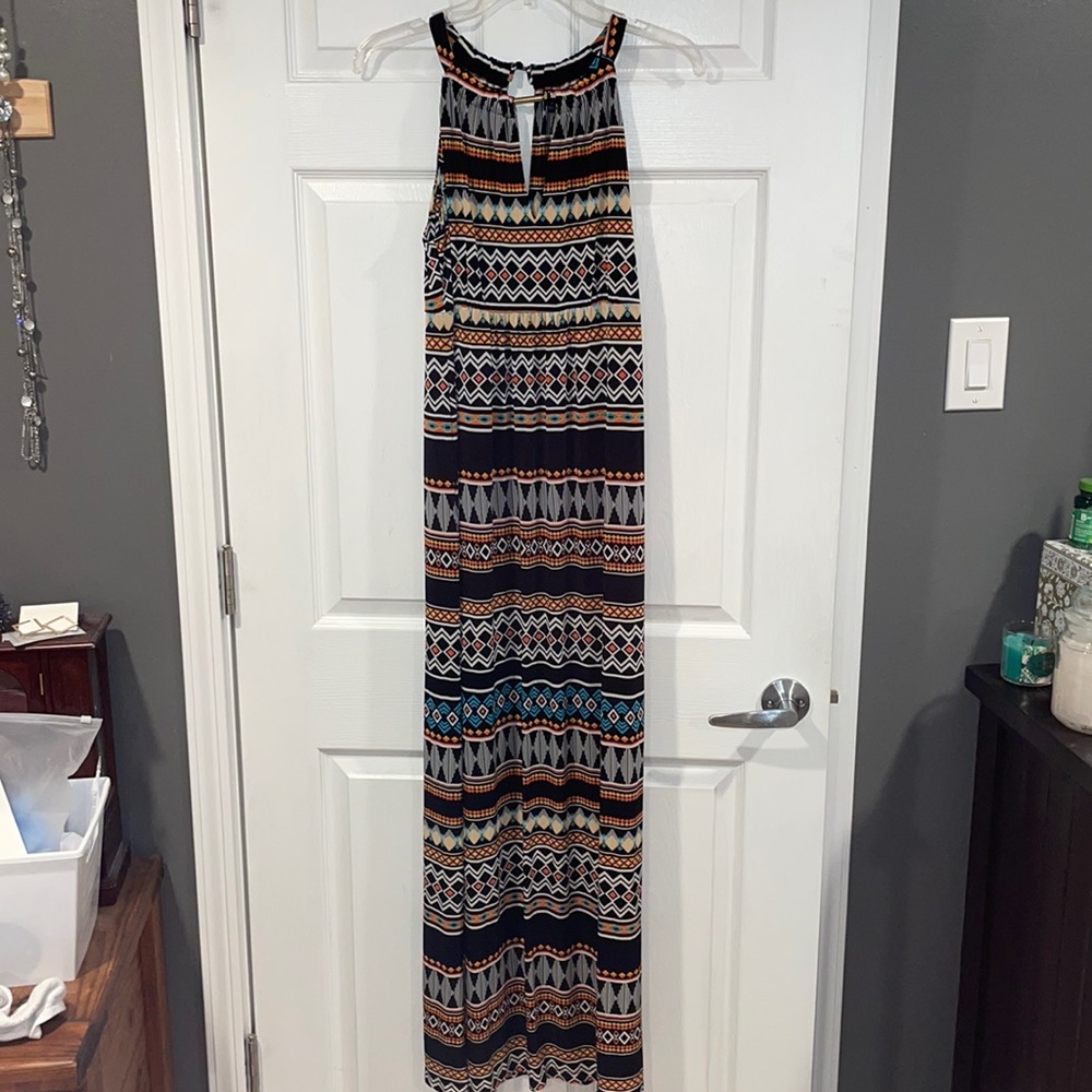 Apt 9 long maxi dress- size m